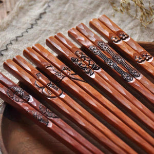 Japanese Style Wooden Engraved Chopsticks Set - Staunton and Henry