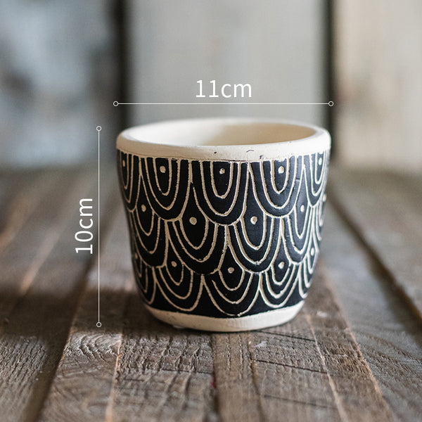 Nordic Black and White Flower Pot - Staunton and Henry