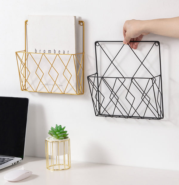 Magazine Wall Rack - Staunton and Henry