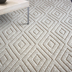 Yebishu Cream White Wool Rug - Staunton and Henry