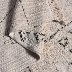 Trios Nordic White and Grey Rug - Staunton and Henry