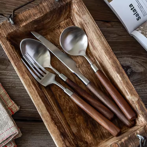 Walnut Wood Cutlery Set - Staunton and Henry