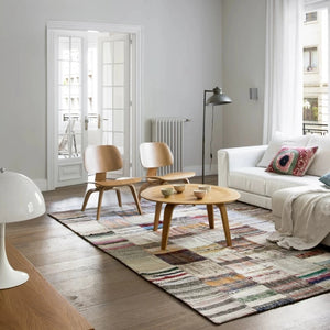 Replica Eames LCW Chair