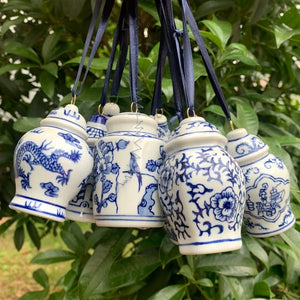 Blue & White Chinese Urn Christmas Bauble Set of 5 - Staunton and Henry