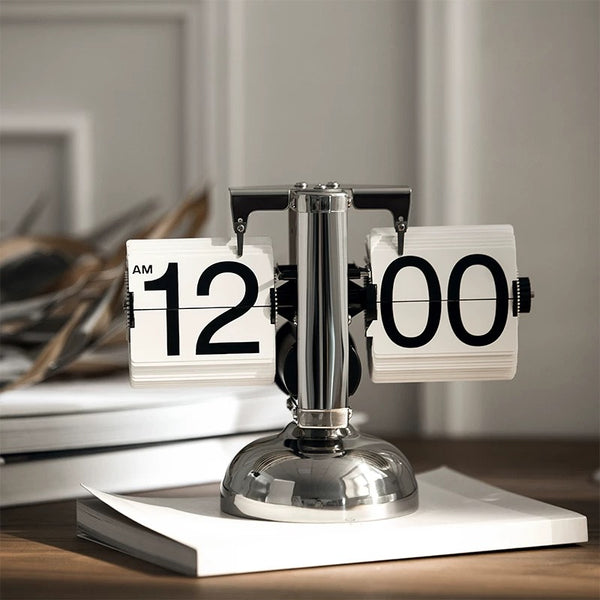Retro Auto Flip Clock - Vintage Digital Desk Clock With Large Numbers, Black Background