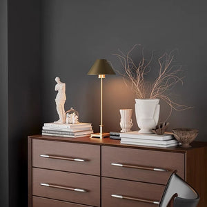 Hastings Copper Table Lamp - Staunton and Henry
