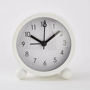 Arlo Minimalist Nordic Analog Alarm Clock - Staunton and Henry