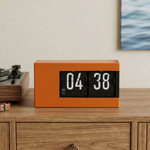Aden Retro Minimalist Flip Clock - Staunton and Henry