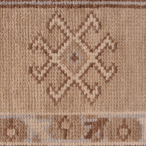 https://cdn.shopify.com/s/files/1/0648/1313/files/TAMBLYN-4.jpg?v=1732684533