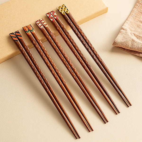 Geometry Japanese Style Wooden Chopsticks - Staunton and Henry