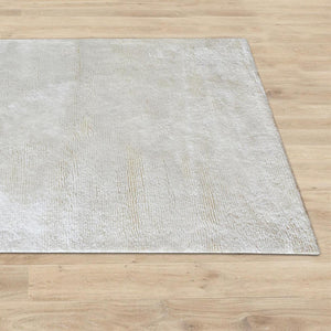 Olski Shaggy Off White Wool Rug - Staunton and Henry