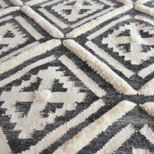 Iruti Textured Modern Tribal Rug - Staunton and Henry