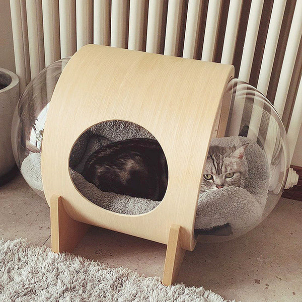 Space Capsule Pet Bed - Staunton and Henry