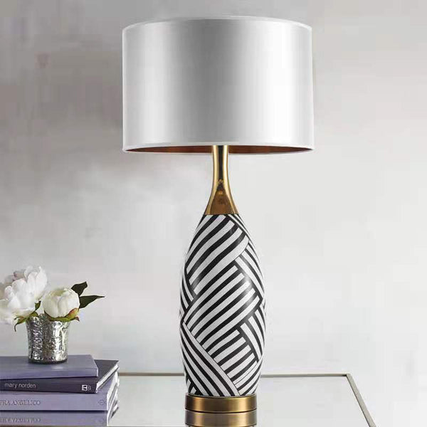 Elegant Black and White Ceramic Table Lamp - Staunton and Henry