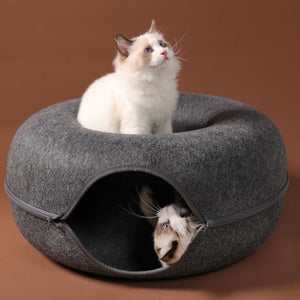 Cat Tunnel Bed - Staunton and Henry