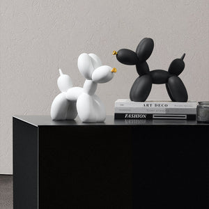 Balloon Dog Sculpture - Staunton and Henry