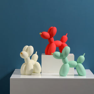 Balloon Dog Sculpture - Staunton and Henry