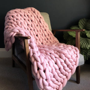Chunky Knit Throw Blanket - Staunton and Henry