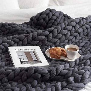 Chunky Knit Throw Blanket - Staunton and Henry